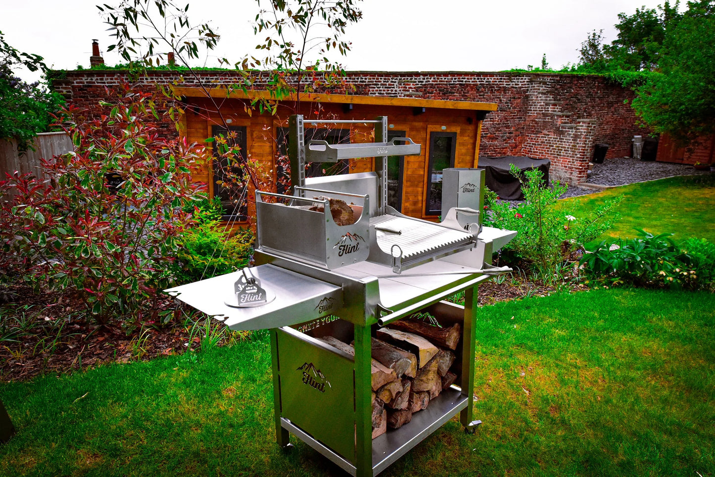 Side trays for Parilla BBQ